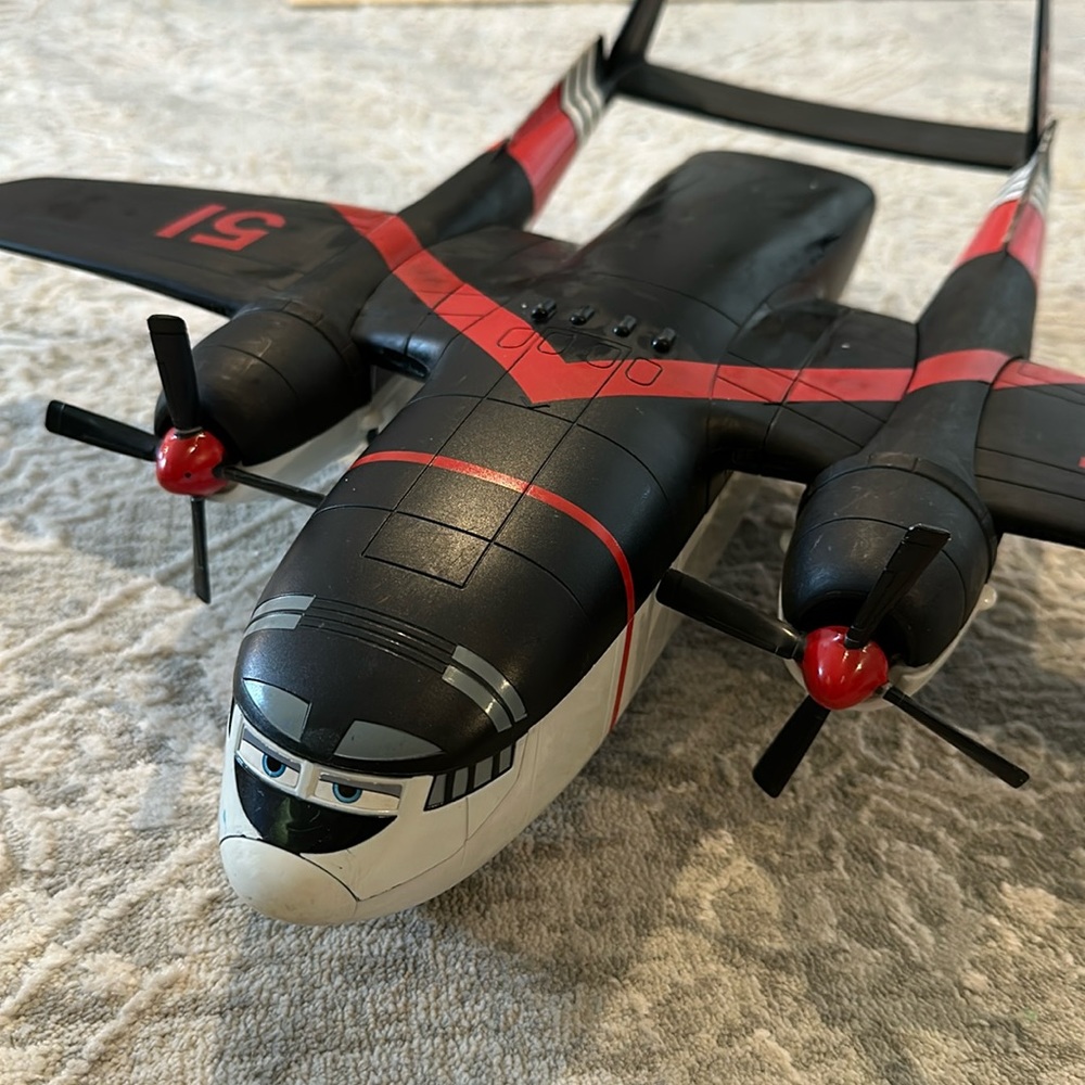 Disney Pixar Planes cargo plane